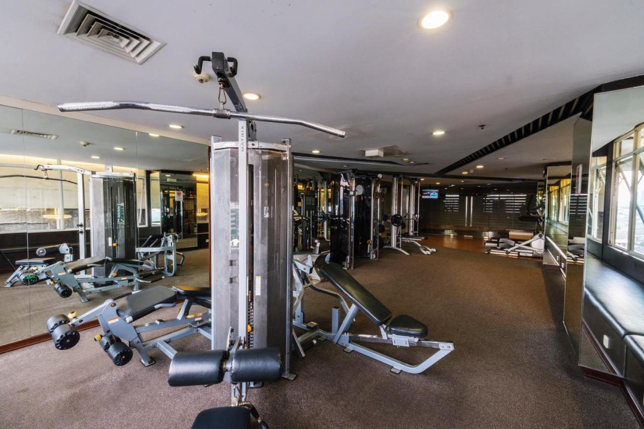 Swiss-Belhotel Mangga Besar Джакарта Екстериор снимка