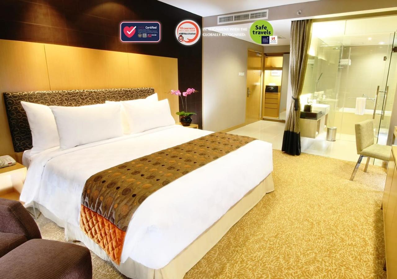 Swiss-Belhotel Mangga Besar Джакарта Екстериор снимка