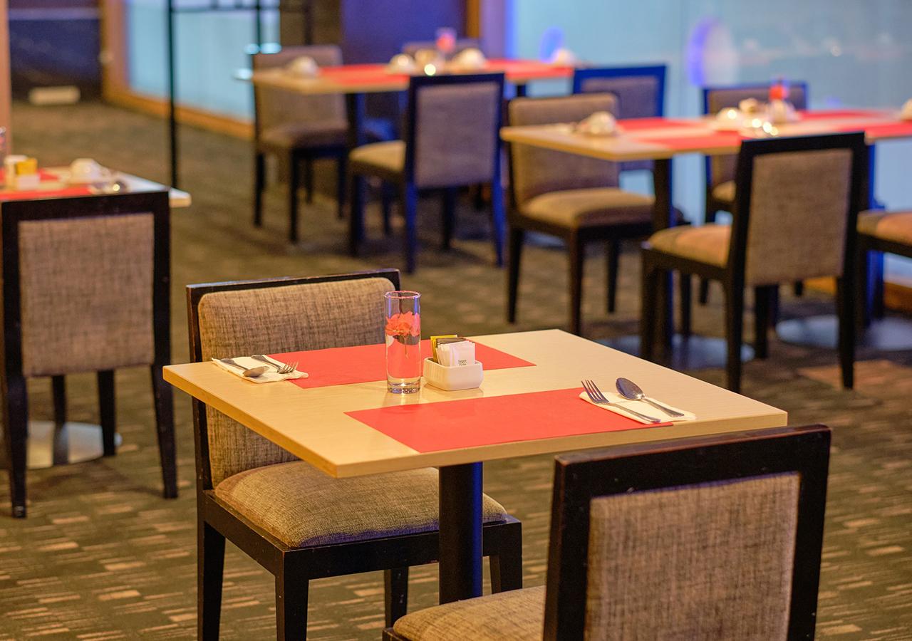 Swiss-Belhotel Mangga Besar Джакарта Екстериор снимка